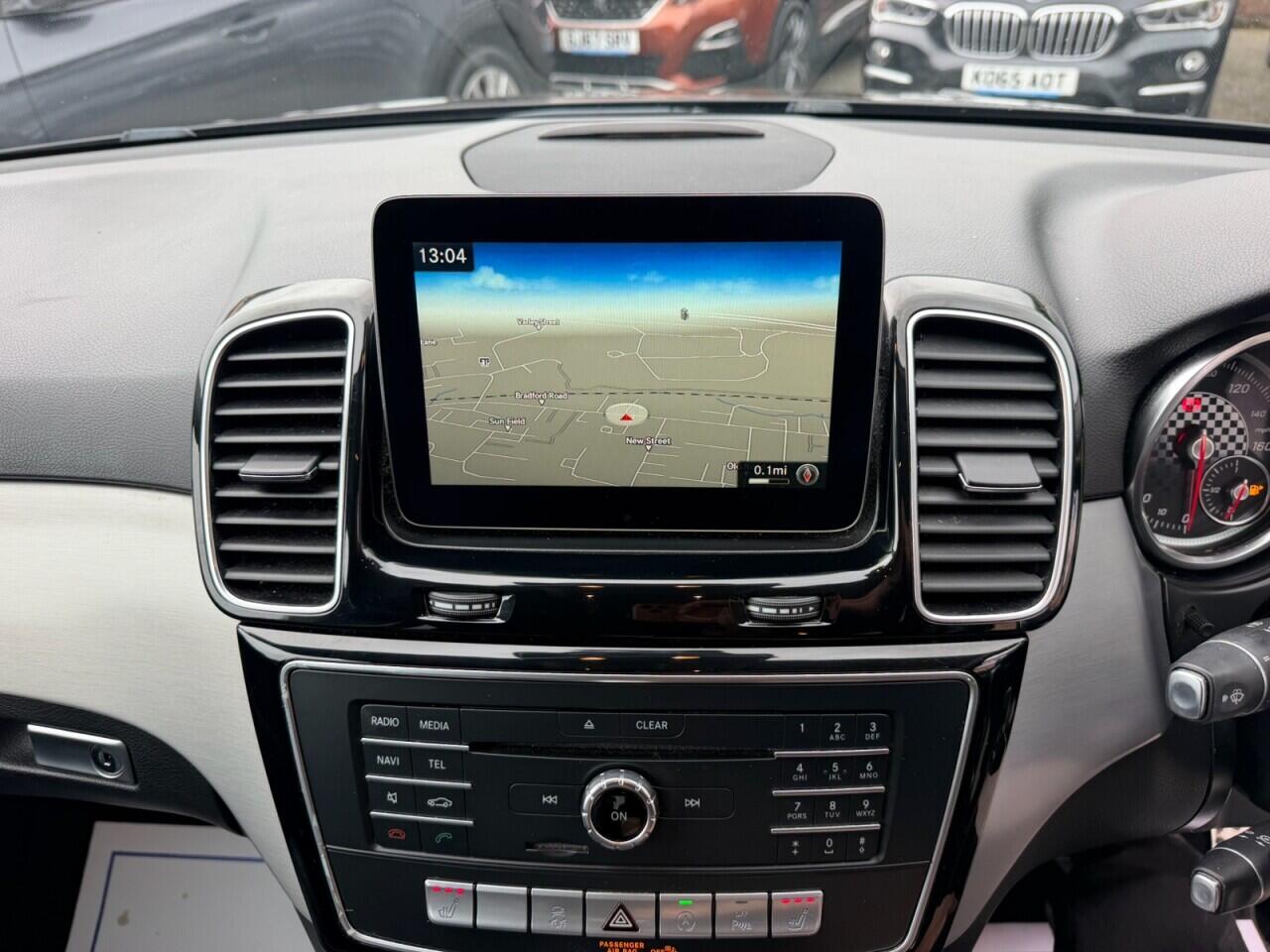 Mercedes-Benz Gle view 7