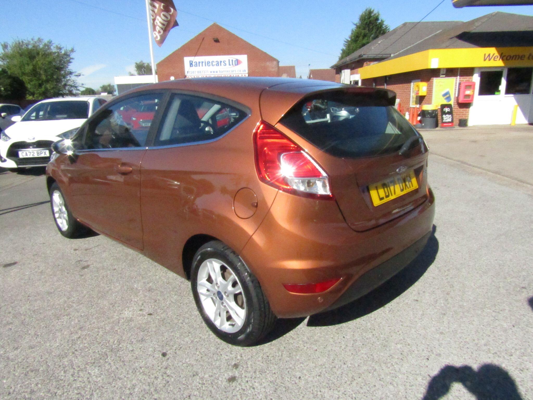 Ford Fiesta view 5