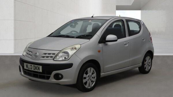 Nissan Pixo view 3