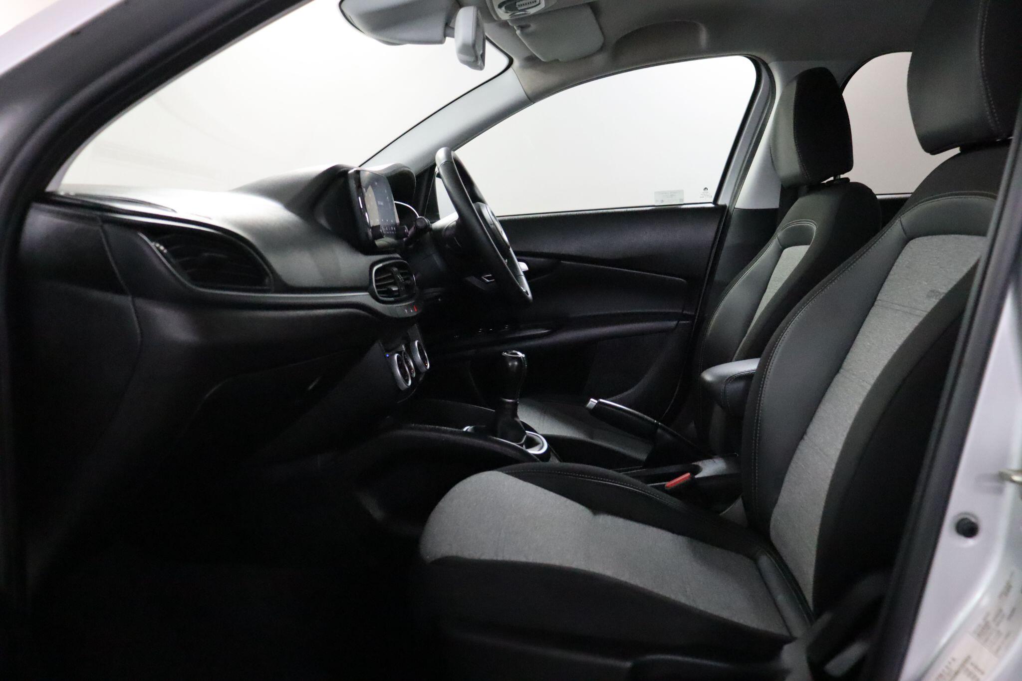 Fiat Tipo view 40