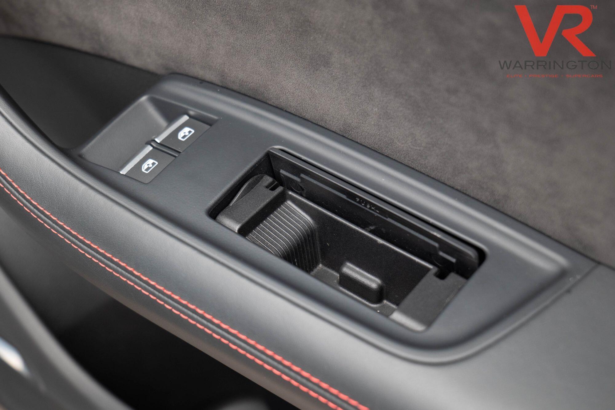 Audi RSQ8 view 52