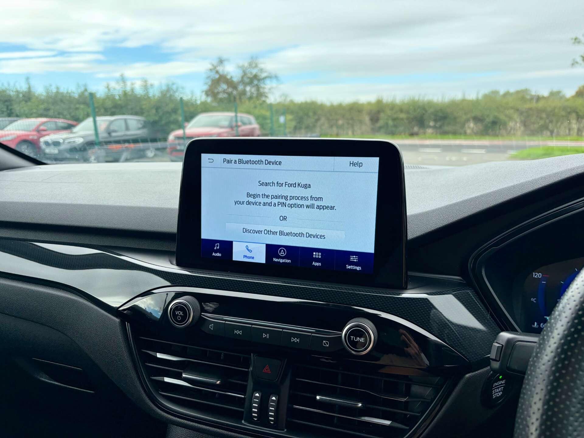 Ford Kuga view 50