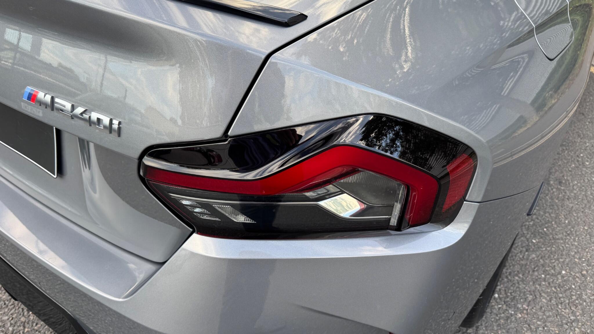BMW 2 Series view 31