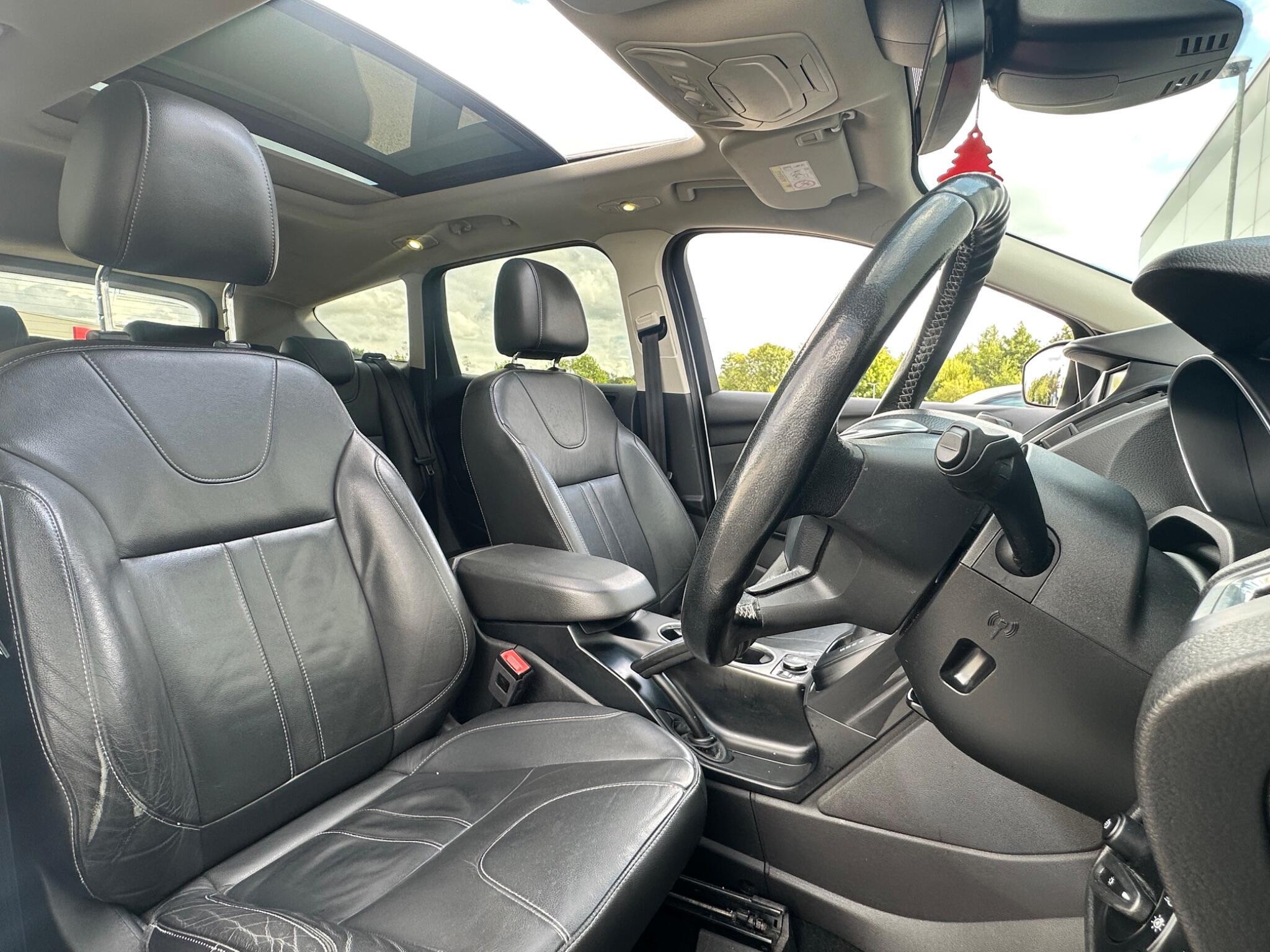 Ford Kuga view 26
