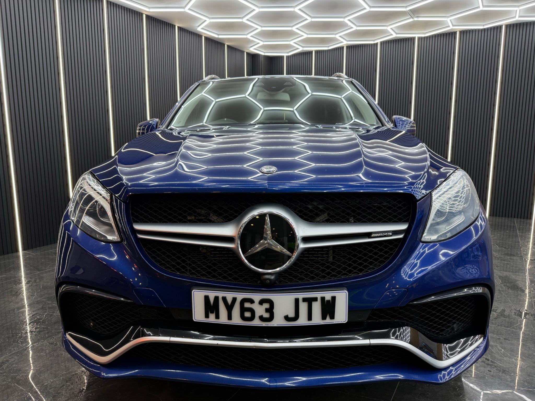 Mercedes-Benz Gle view 11