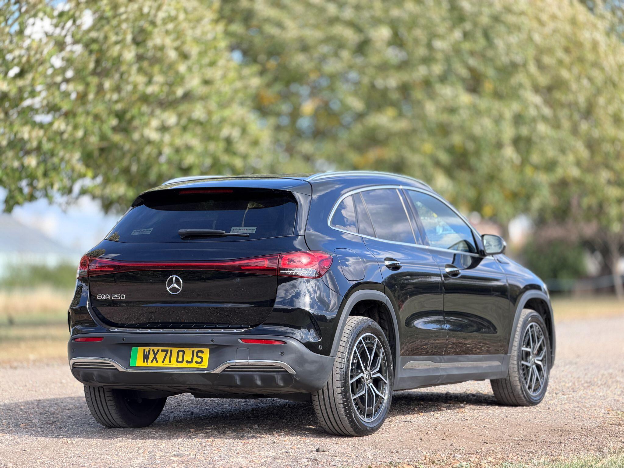 Mercedes-Benz EQA view 8