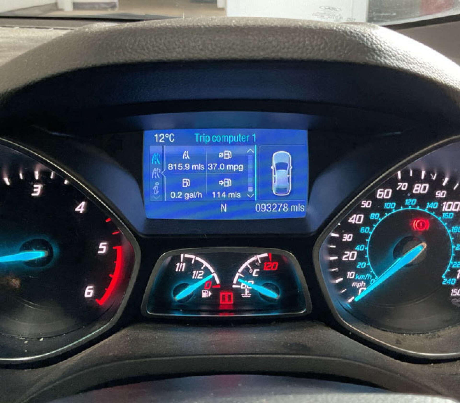 Ford Kuga view 6