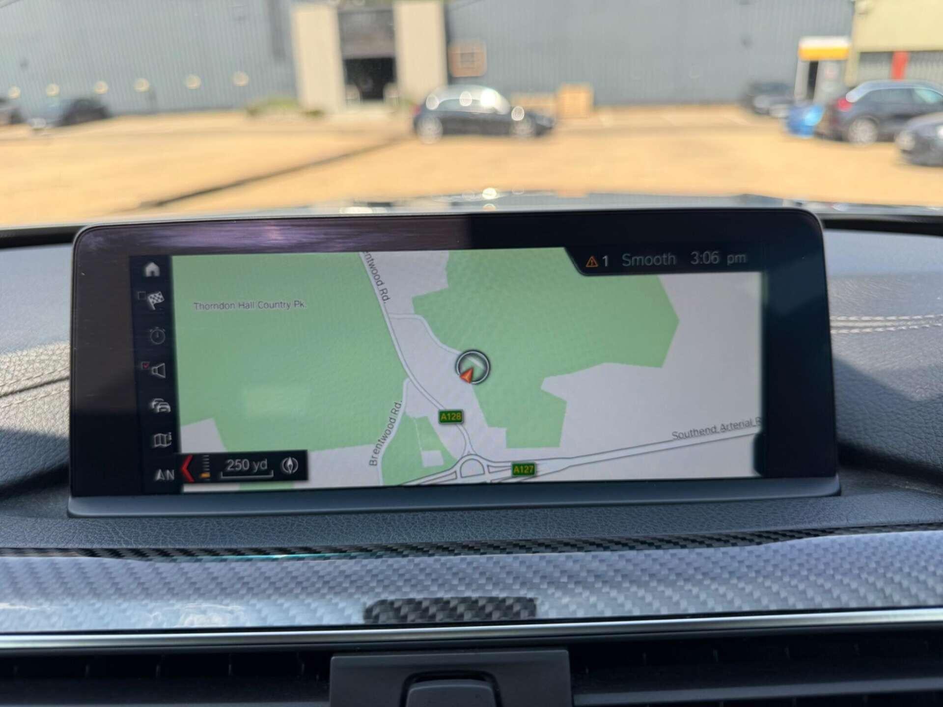 BMW M4 view 22