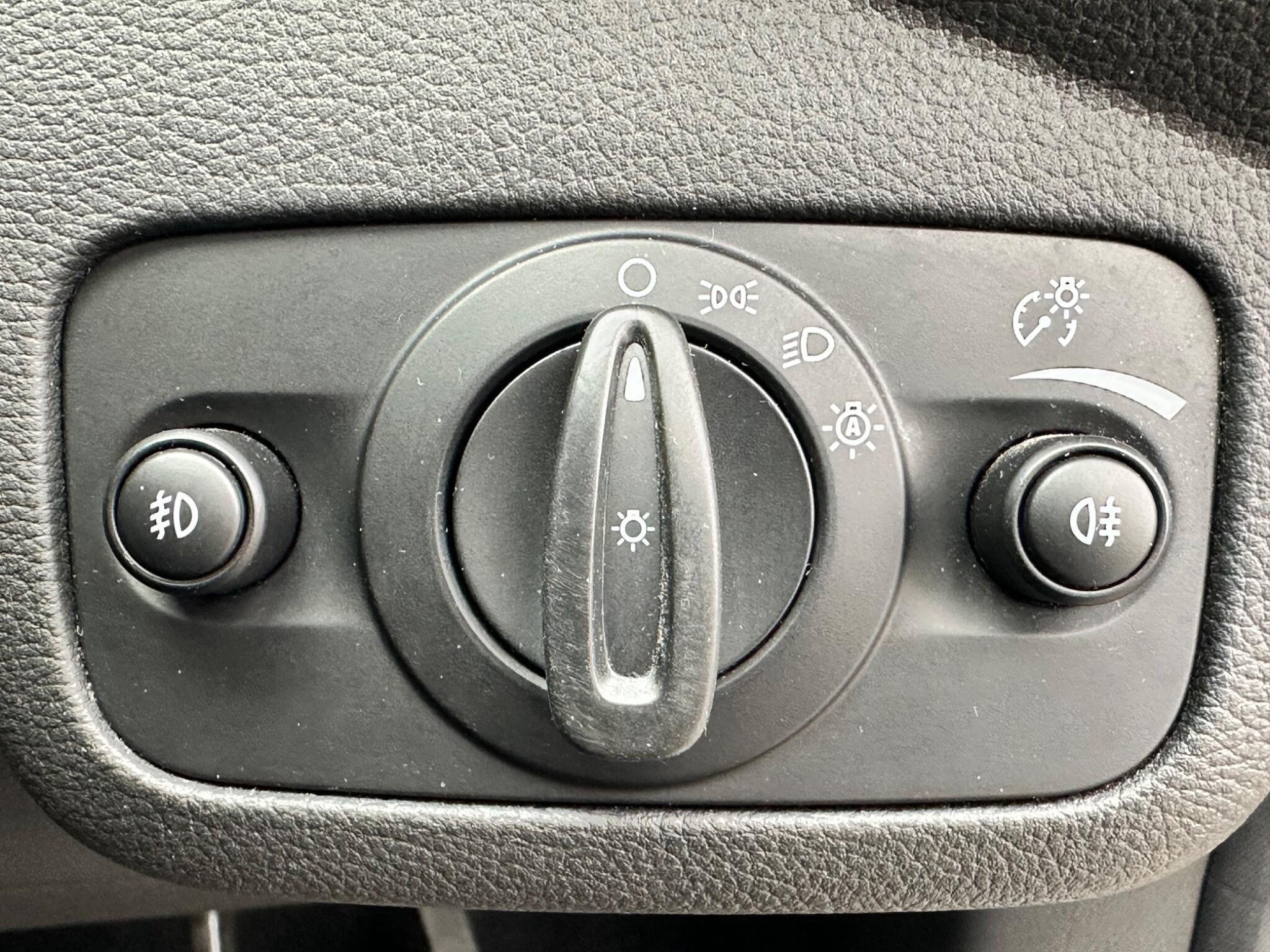 Ford Kuga view 19