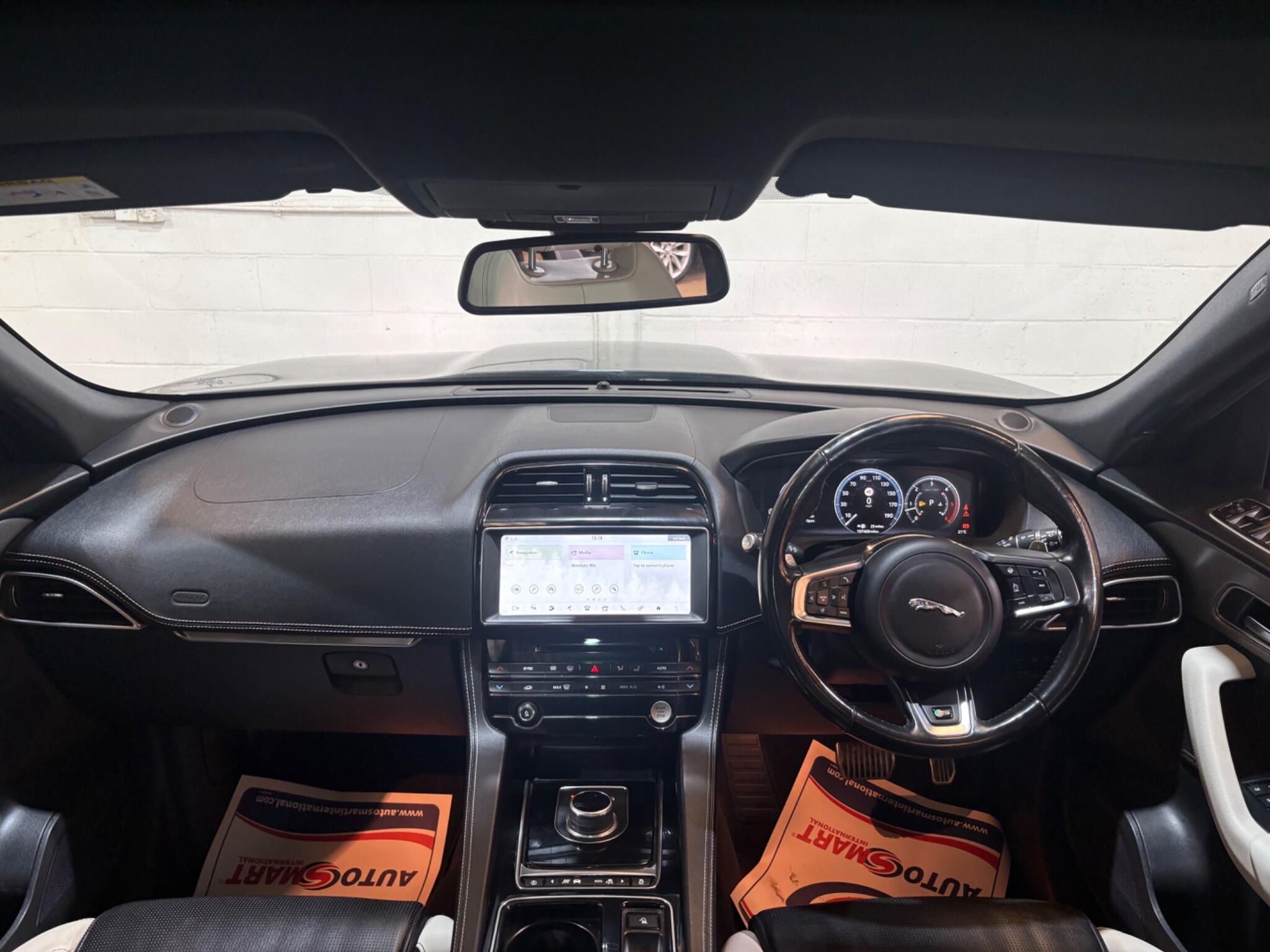 Jaguar F-Pace view 19