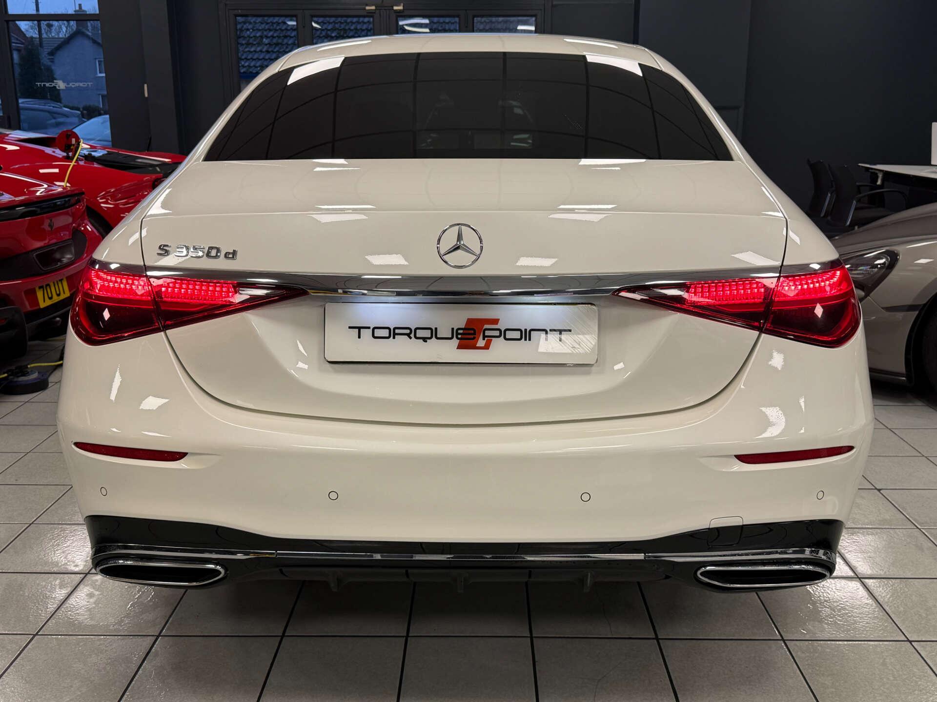Mercedes-Benz S-Class view 9