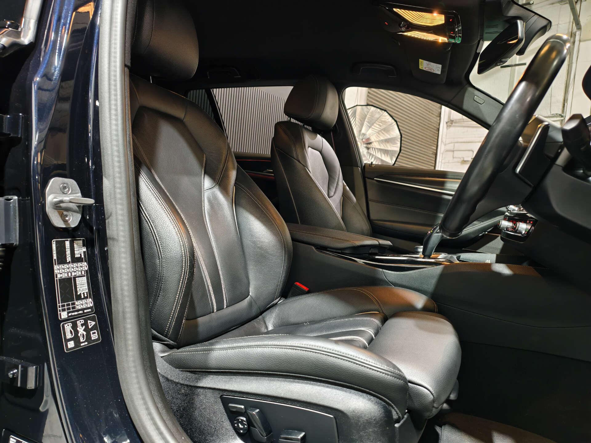 BMW 5 Series view 27