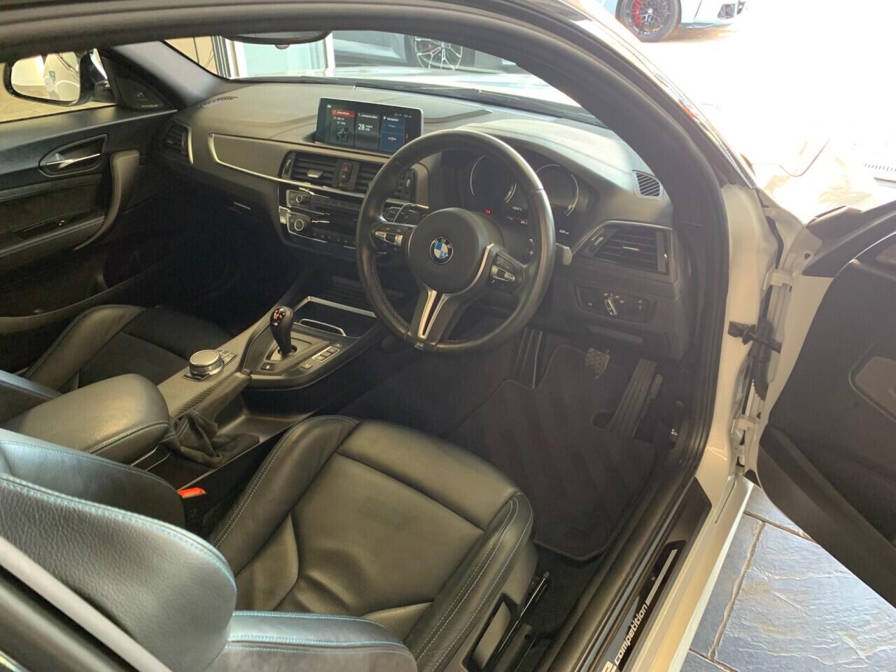 BMW M2 view 21
