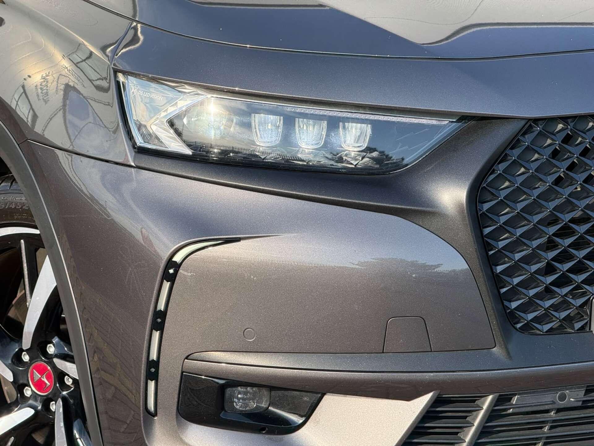 DS Automobiles DS 7 Crossback view 17