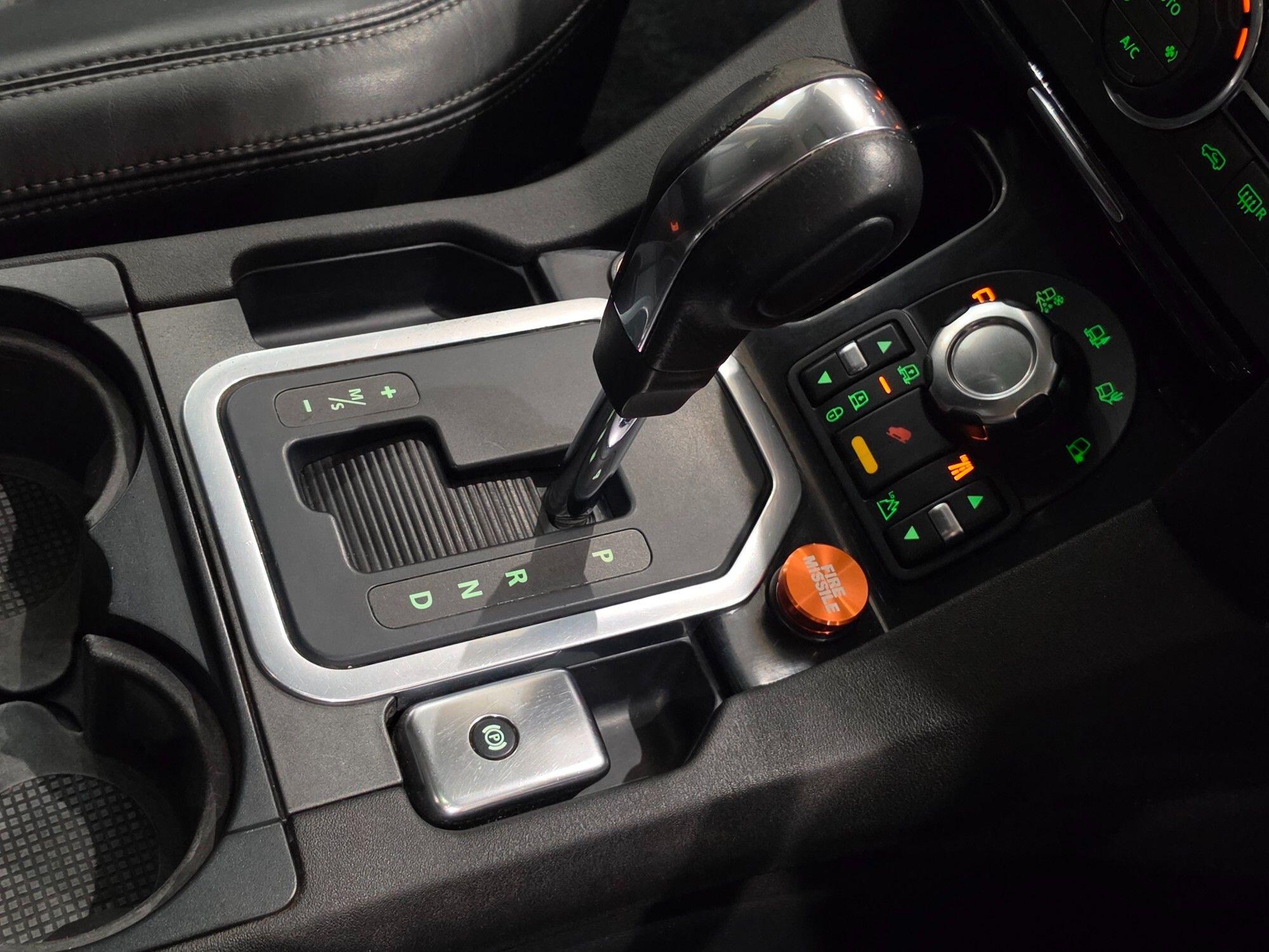 Land Rover Discovery view 112