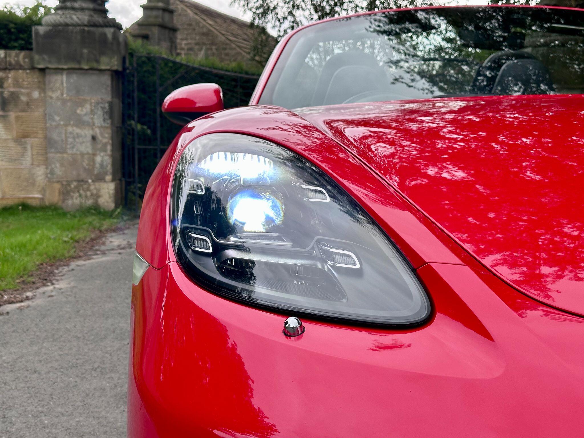 Porsche 718 Boxster view 28