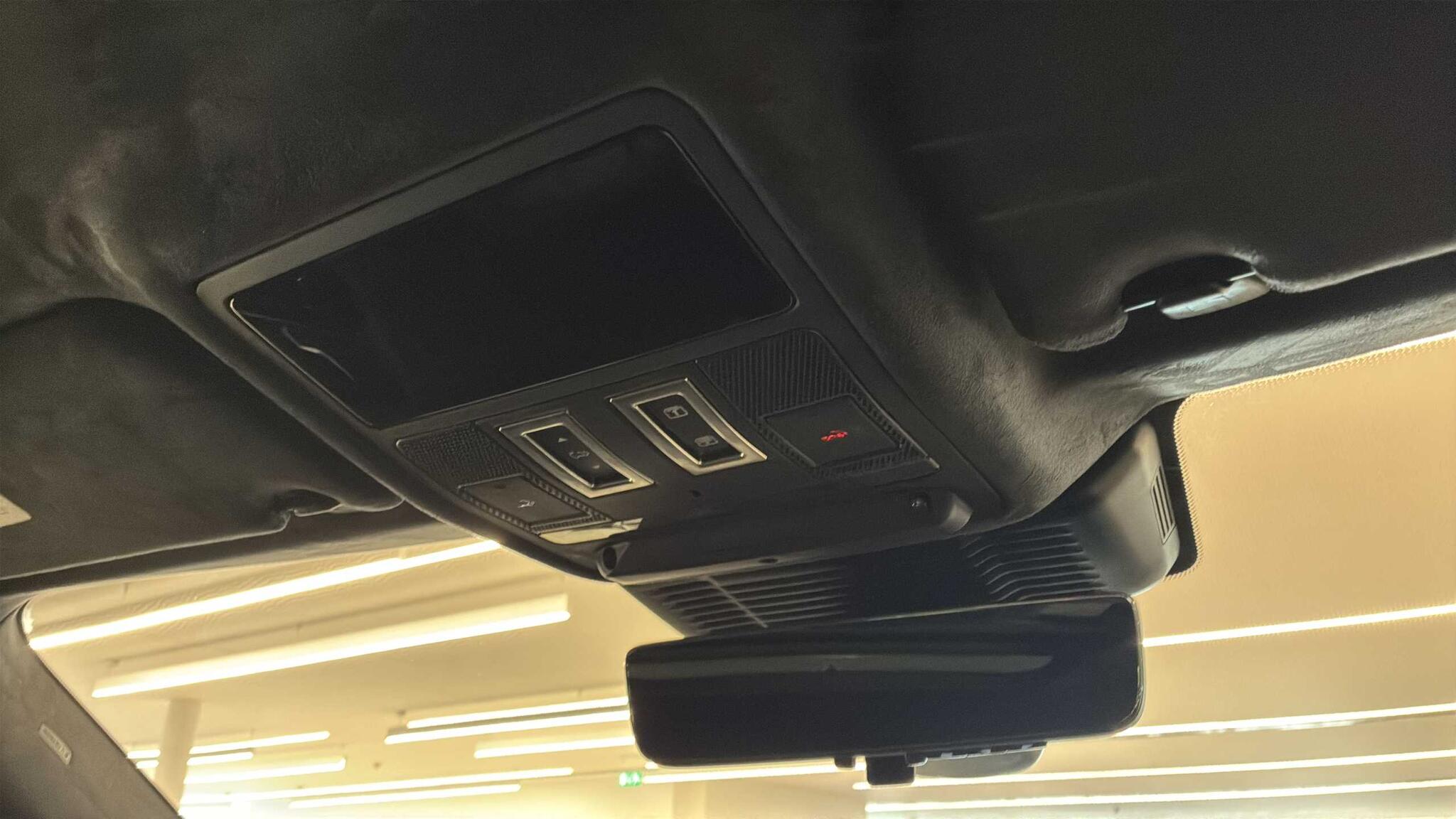 Land Rover Range Rover Evoque view 35