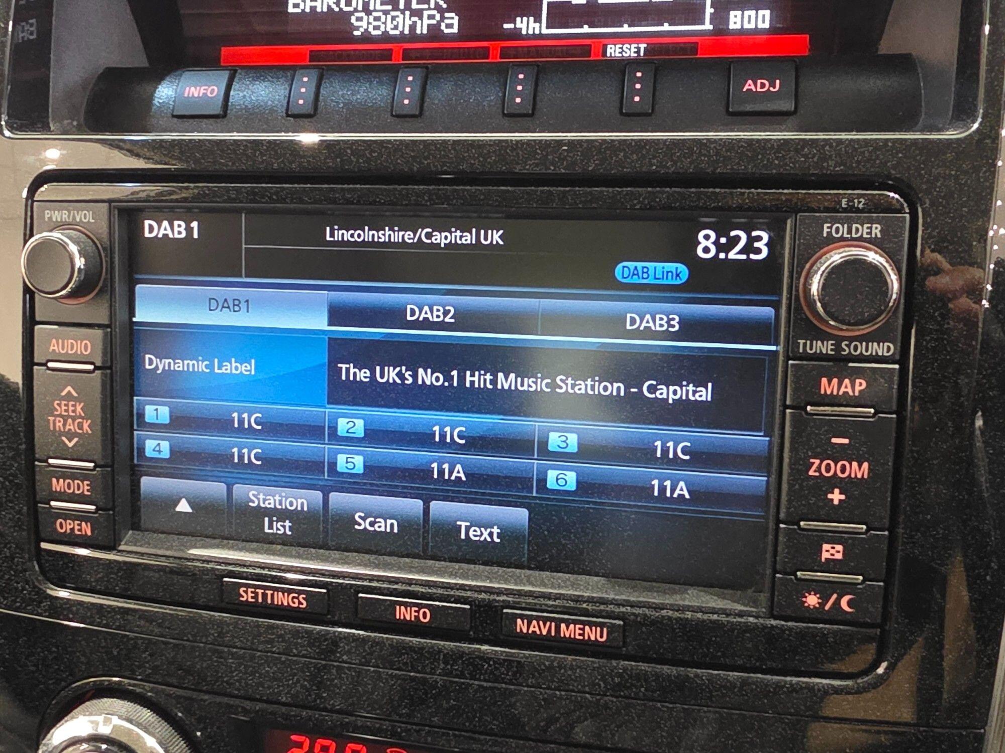 Mitsubishi Shogun view 75