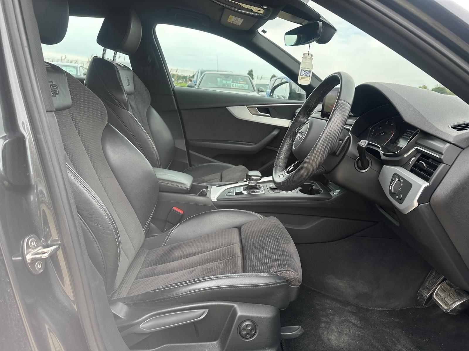Audi A4 Avant view 7