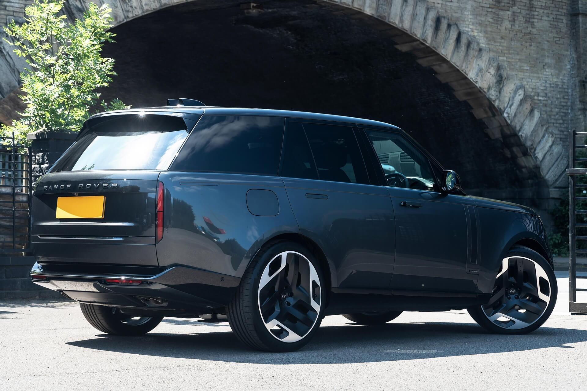 Land Rover Range Rover view 31