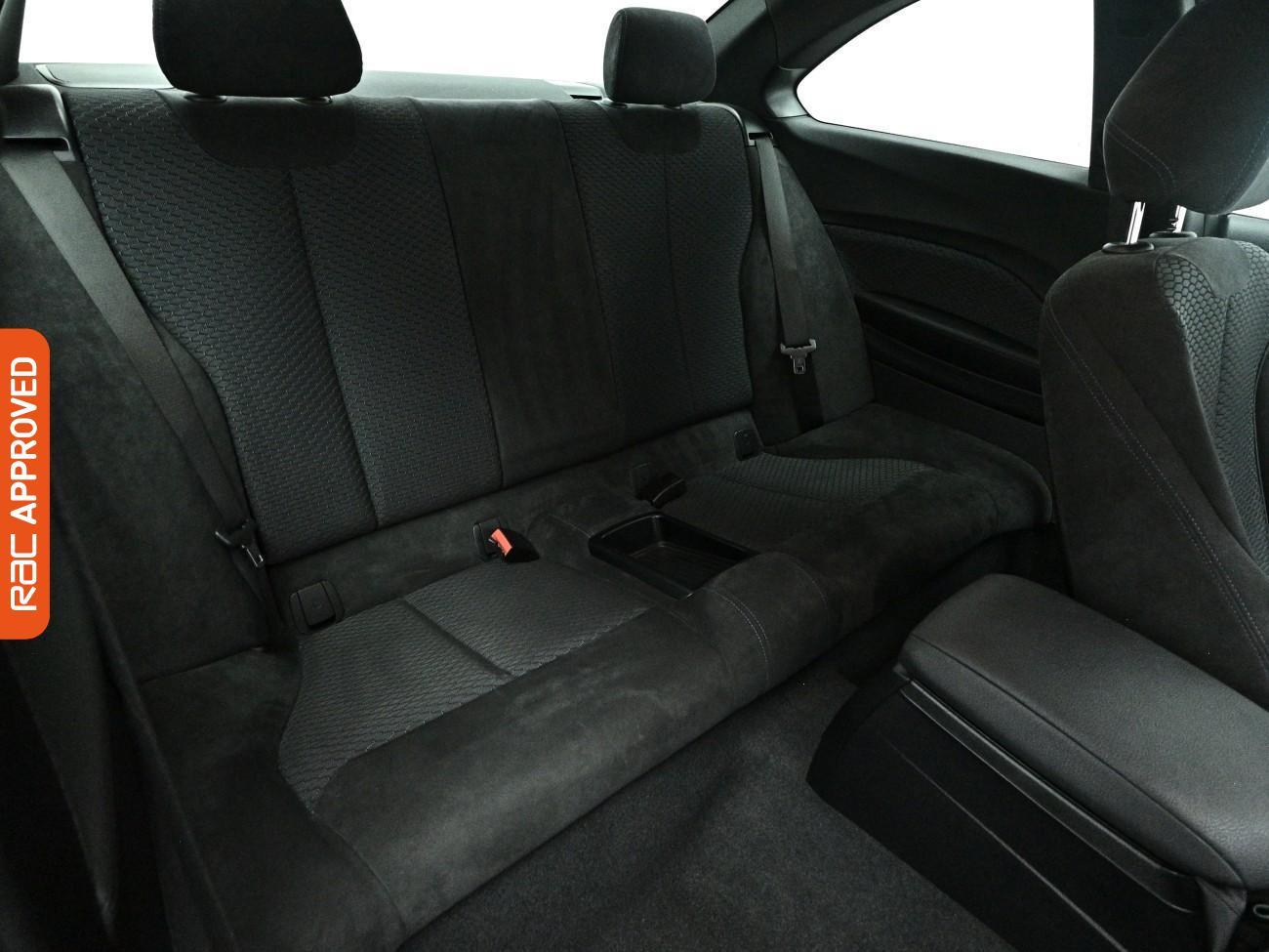 BMW 2 Series view 12