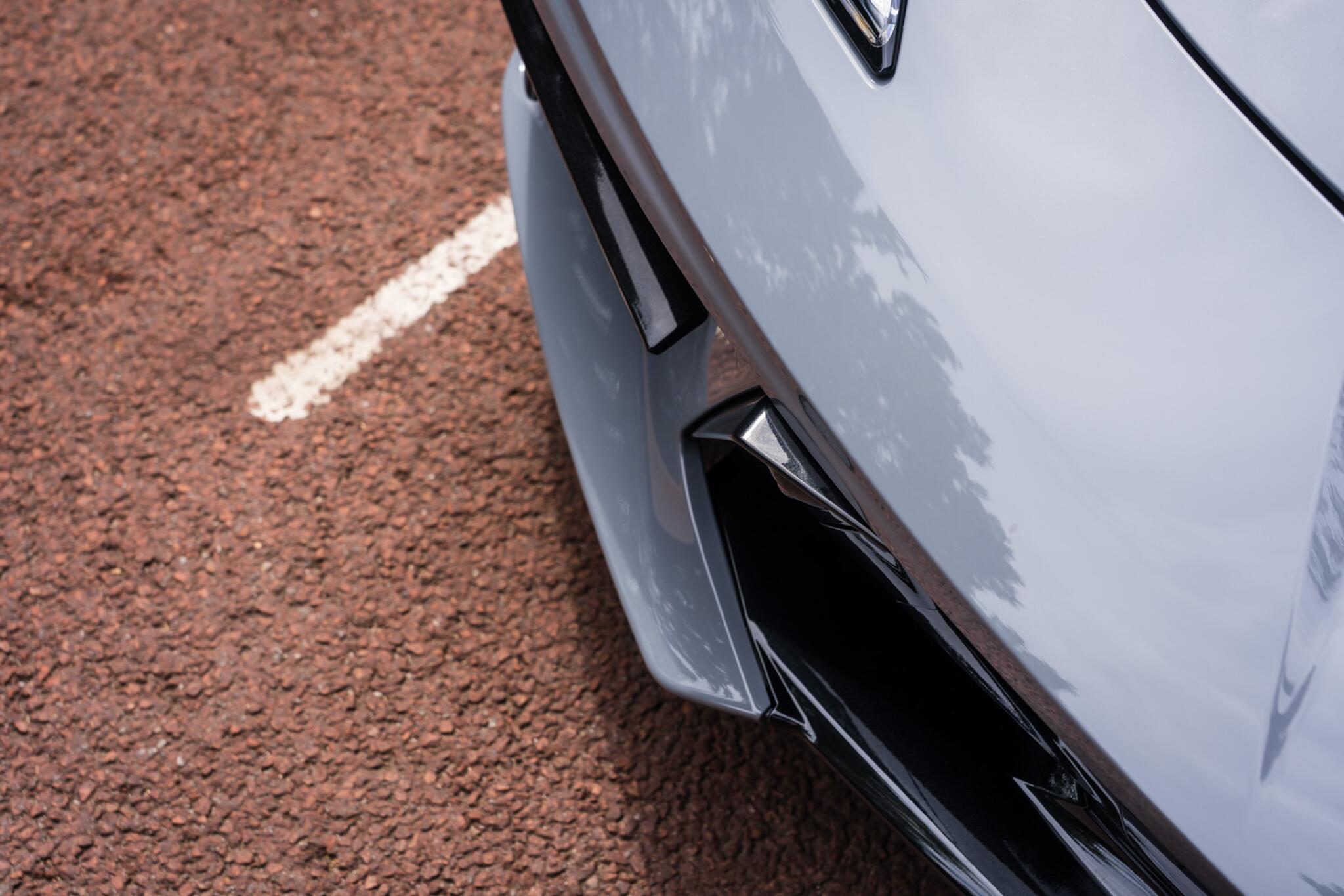 Chevrolet Corvette Stingray view 16