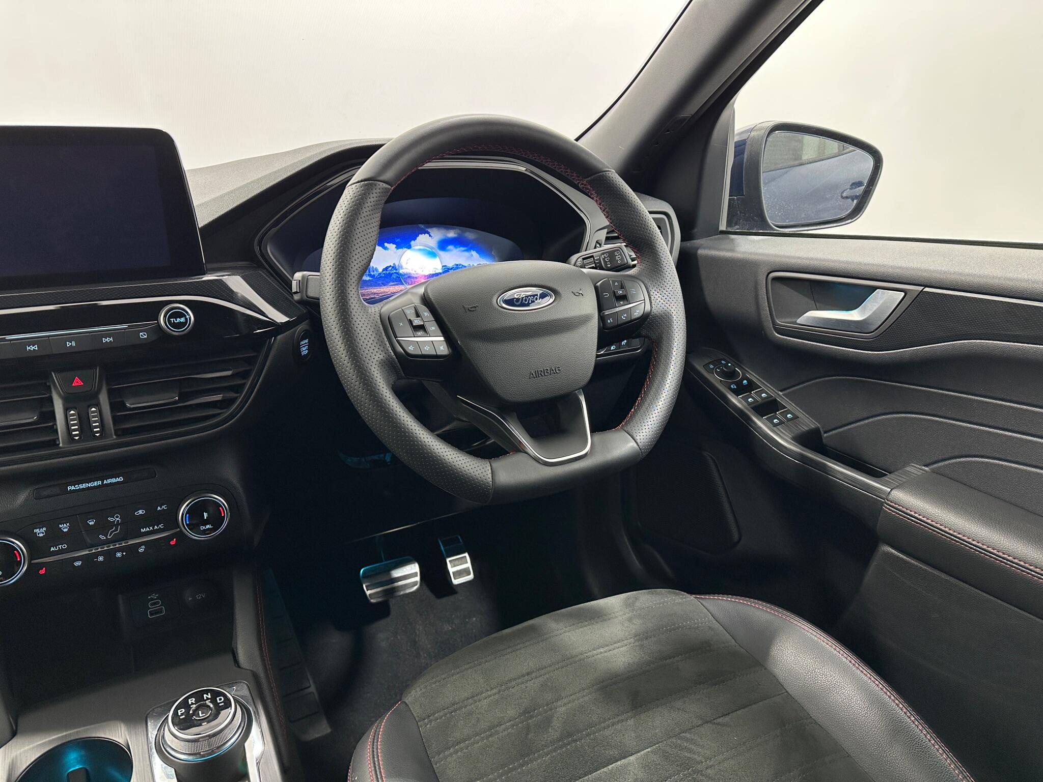 Ford Kuga view 12