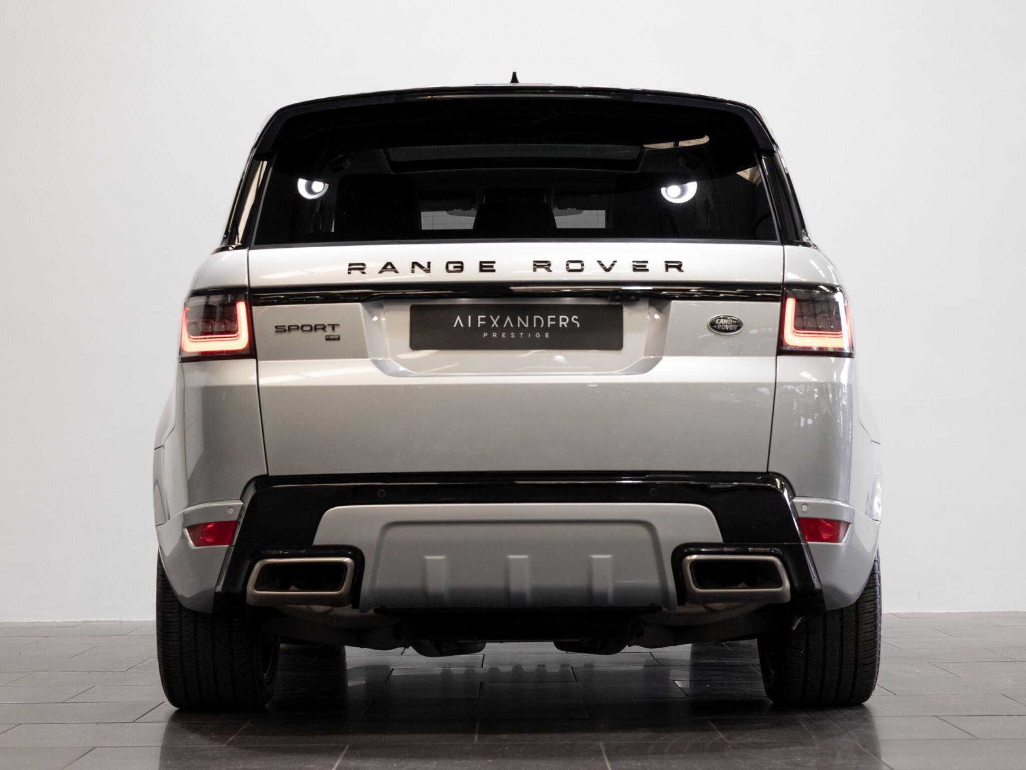 Land Rover Range Rover Sport view 11
