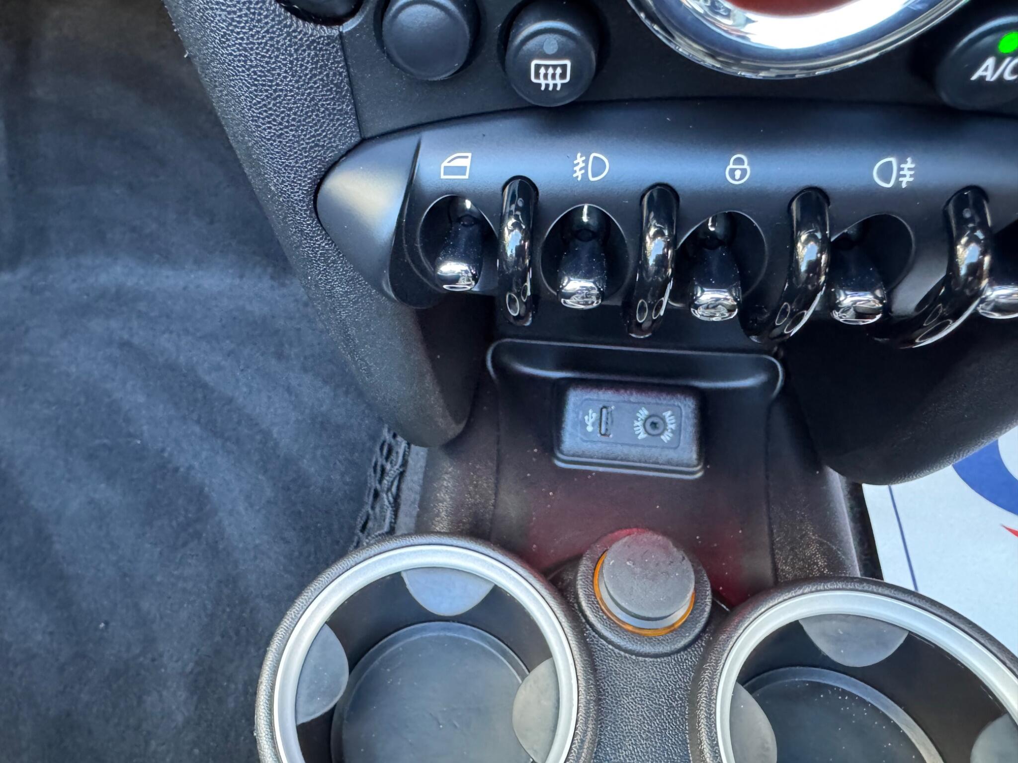 Mini Roadster view 25