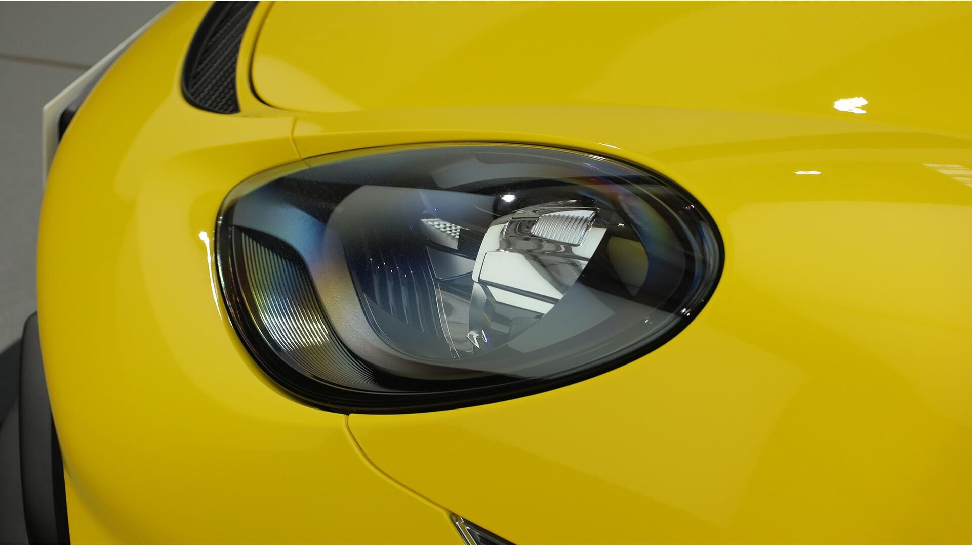 Porsche Cayman view 36