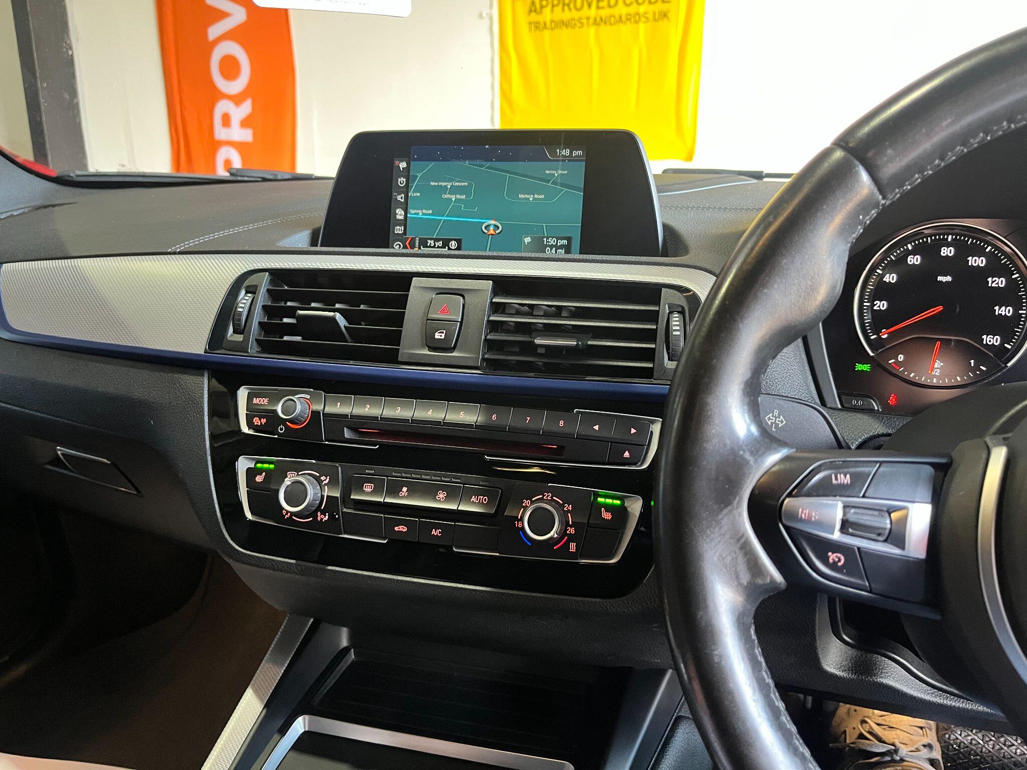 BMW 1 Series view 29
