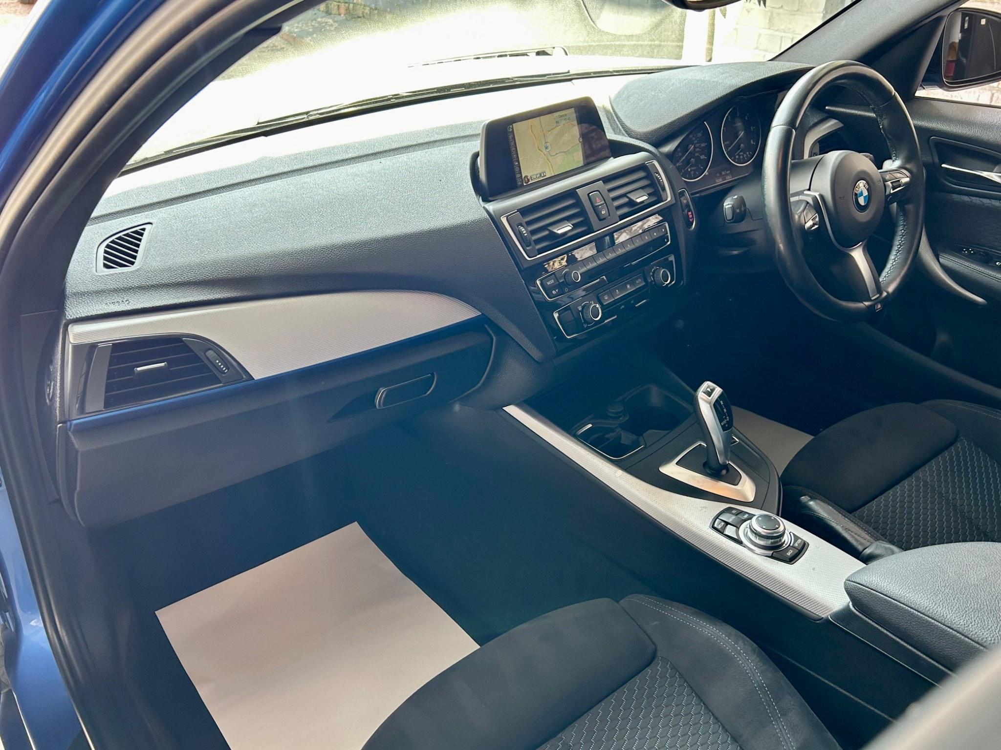 BMW 1 Series view 22