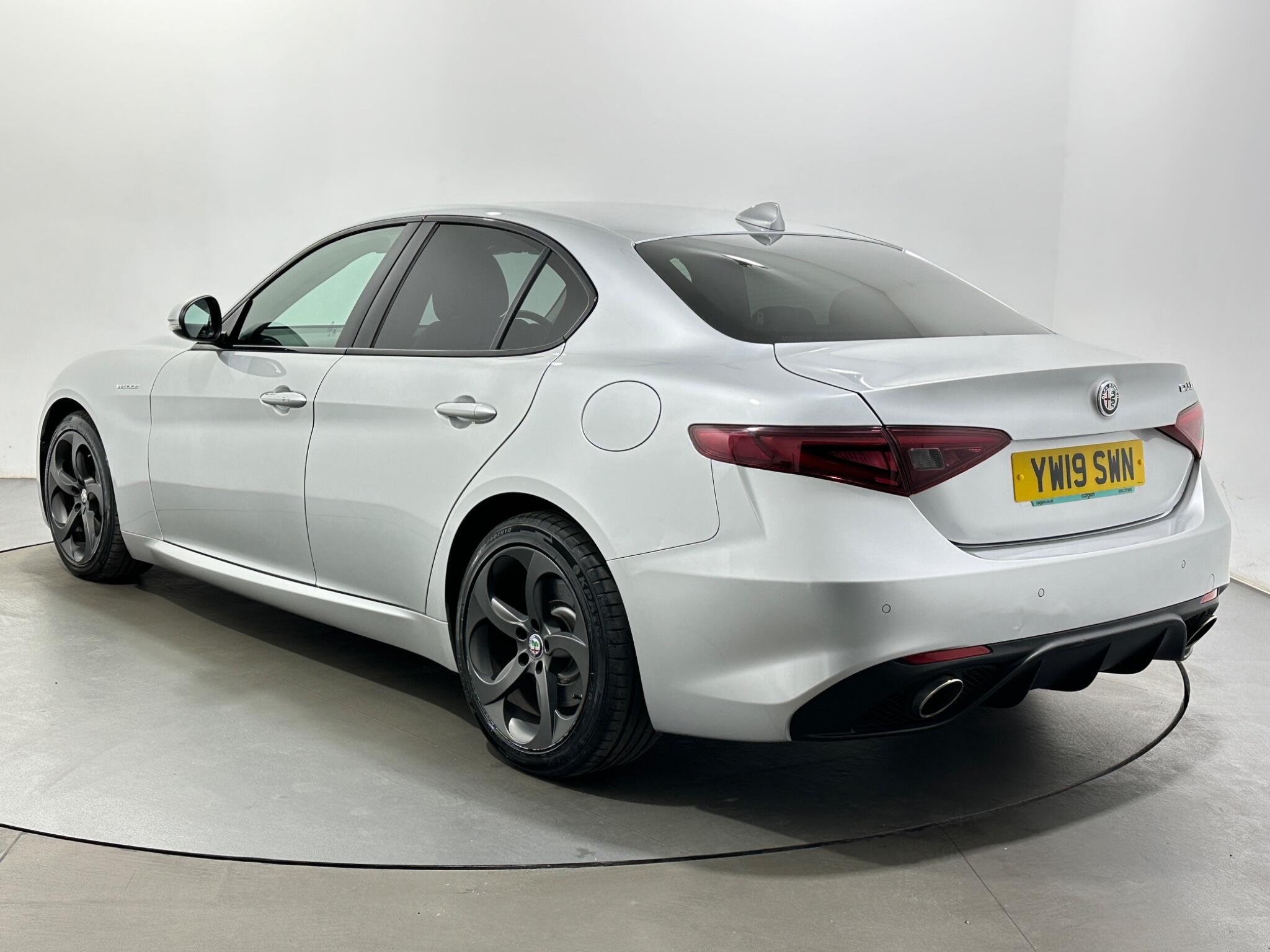 Alfa Romeo Giulia view 6