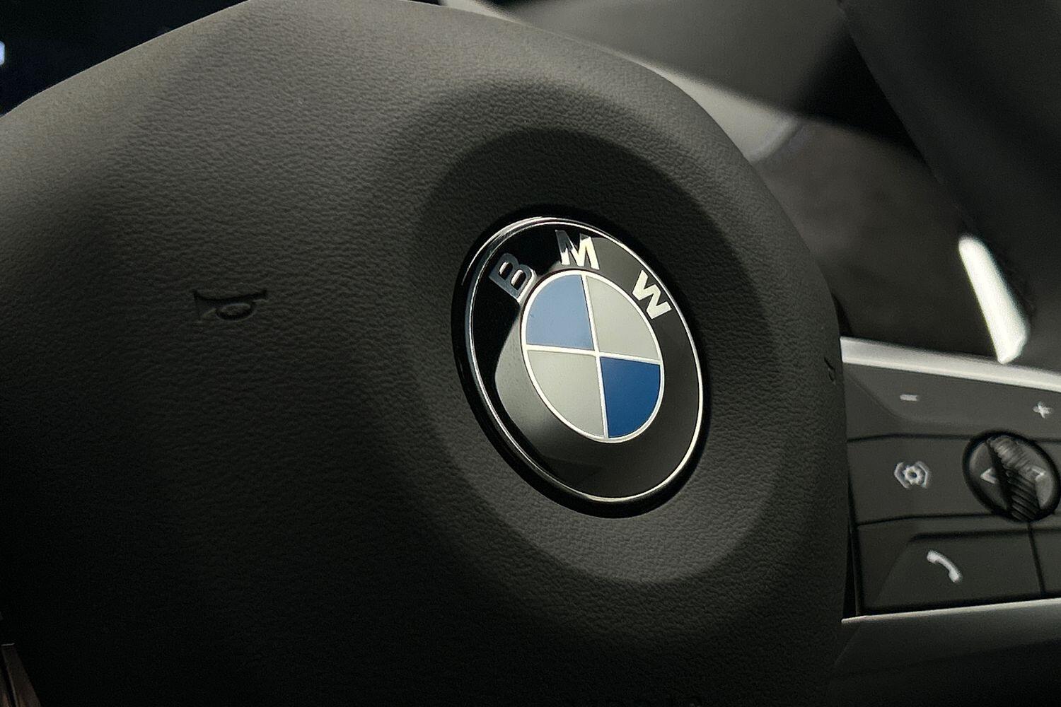 BMW X1 view 25