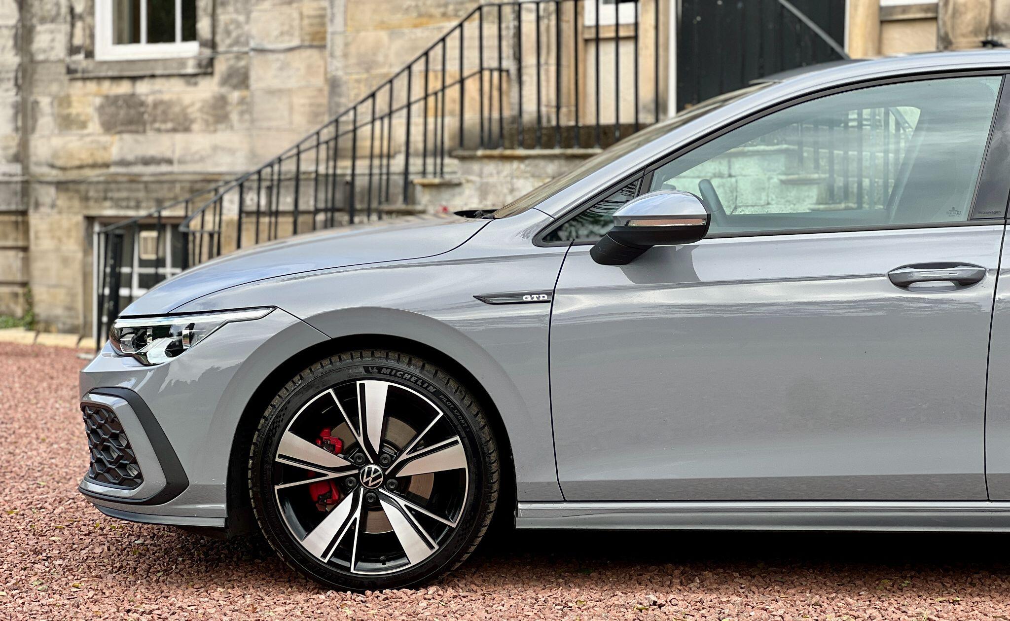 Volkswagen Golf view 16