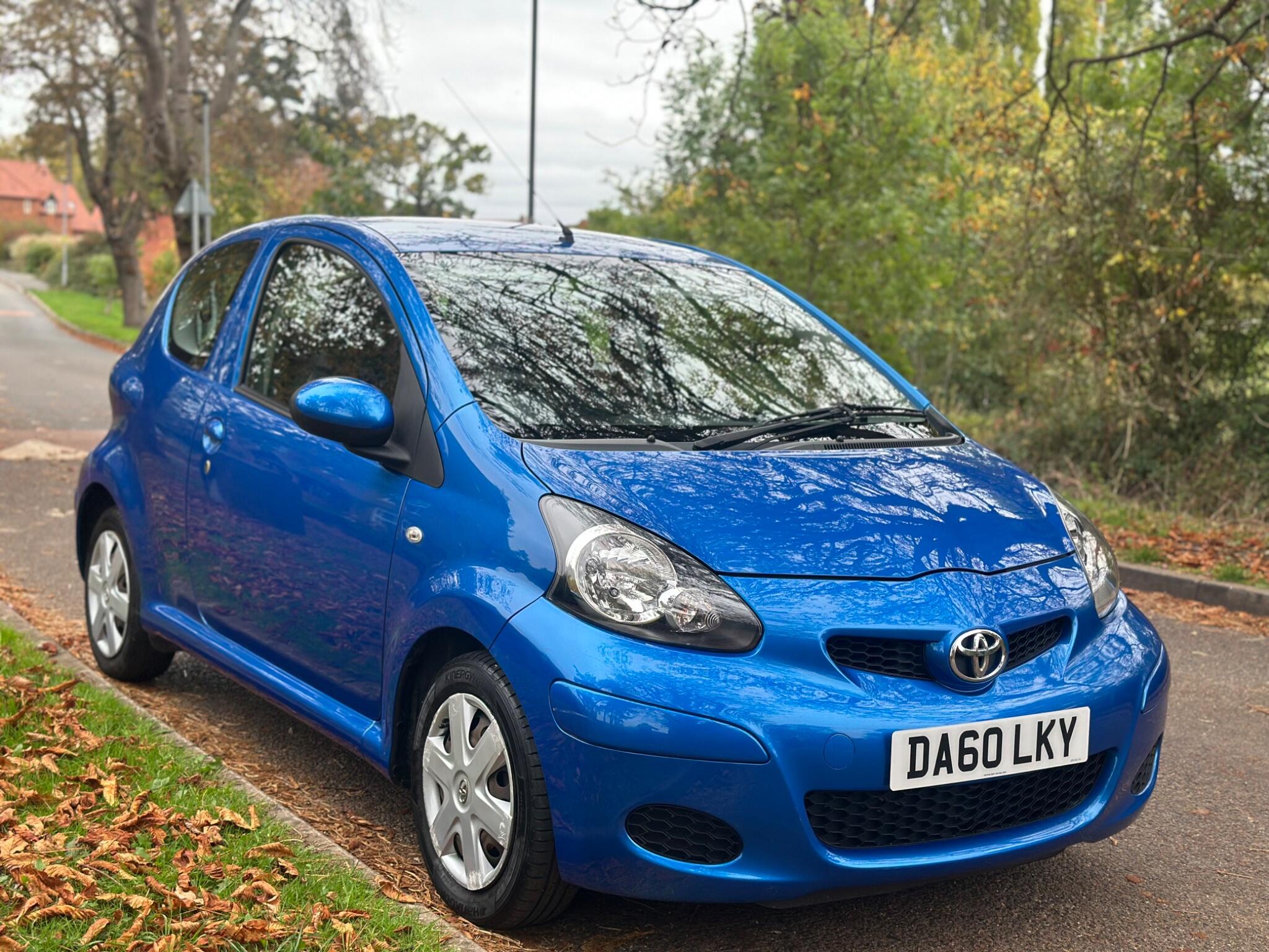 2010 Toyota AYGO image 6