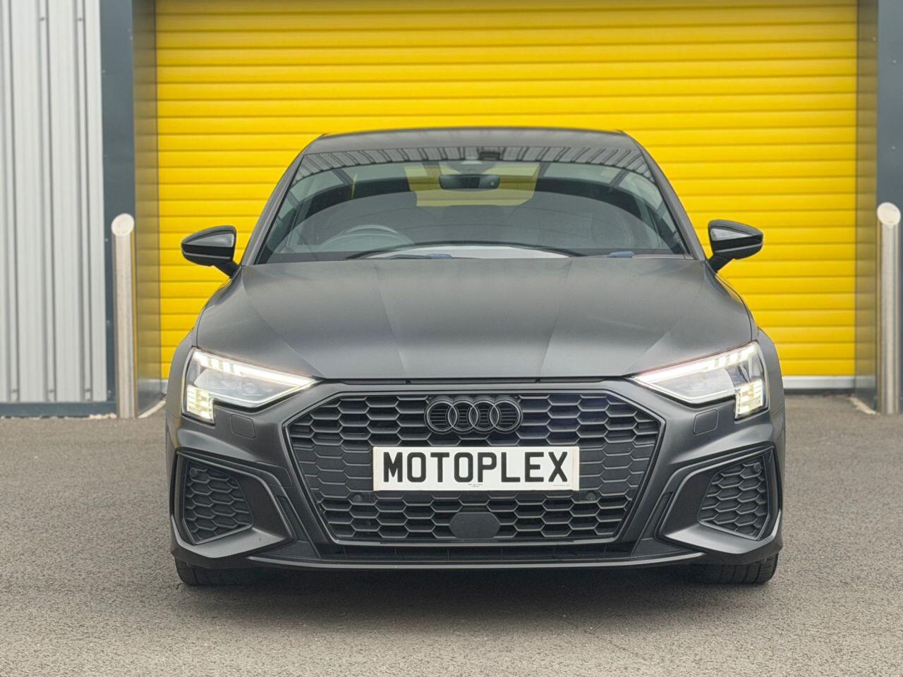 Audi A3 view 4