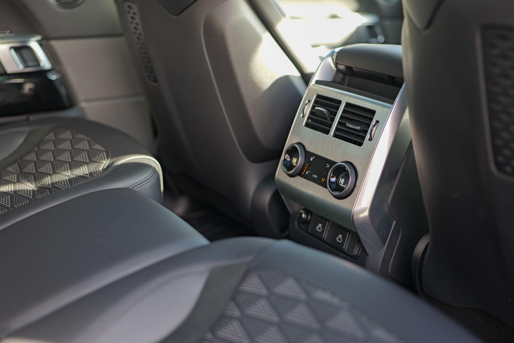 Land Rover Range Rover Sport view 28