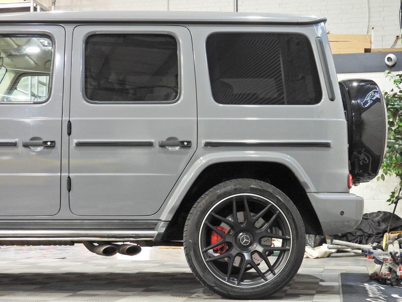 Mercedes-Benz G-Class view 34