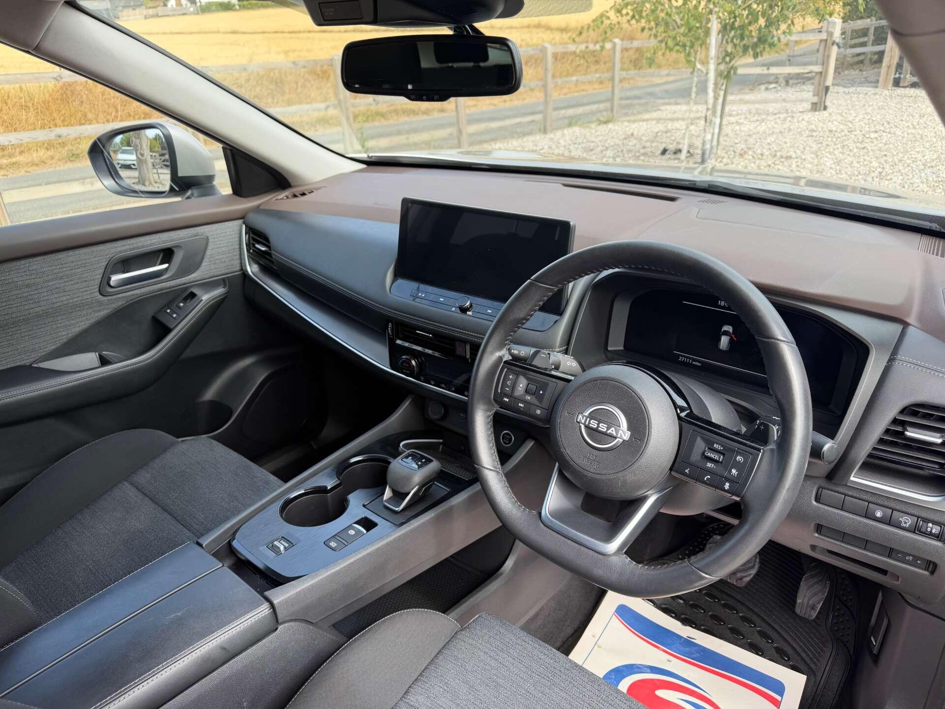 Nissan X-Trail view 17