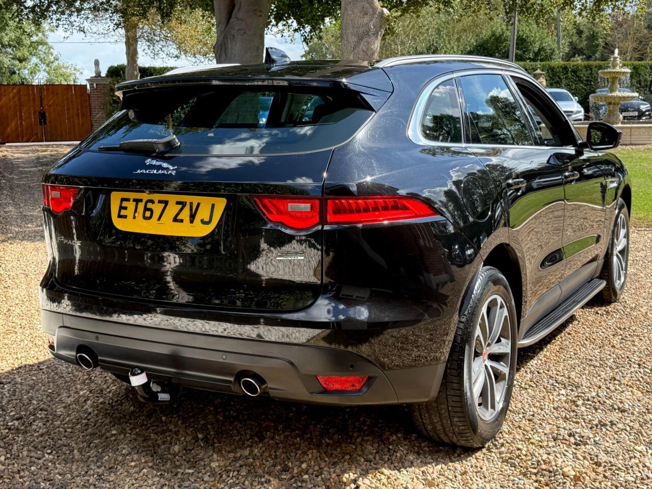 Jaguar F-Pace view 22