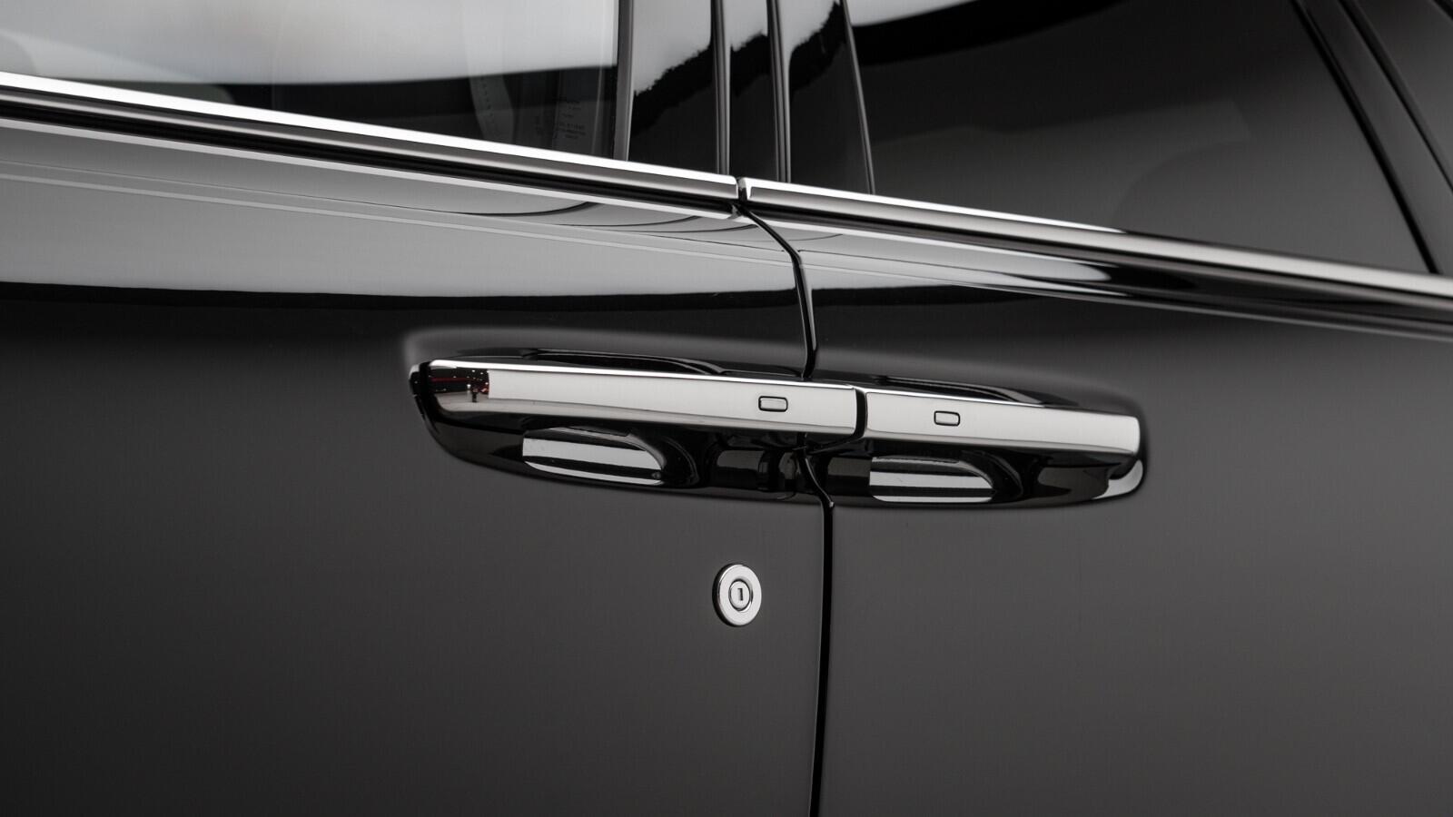 Rolls-Royce Ghost view 50