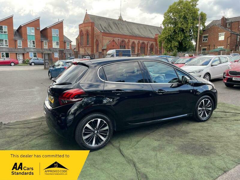 2018 Peugeot 208 1.2 PureTech Tech Edition Euro 6 (s/s) 5dr • 68,572 miles image 16