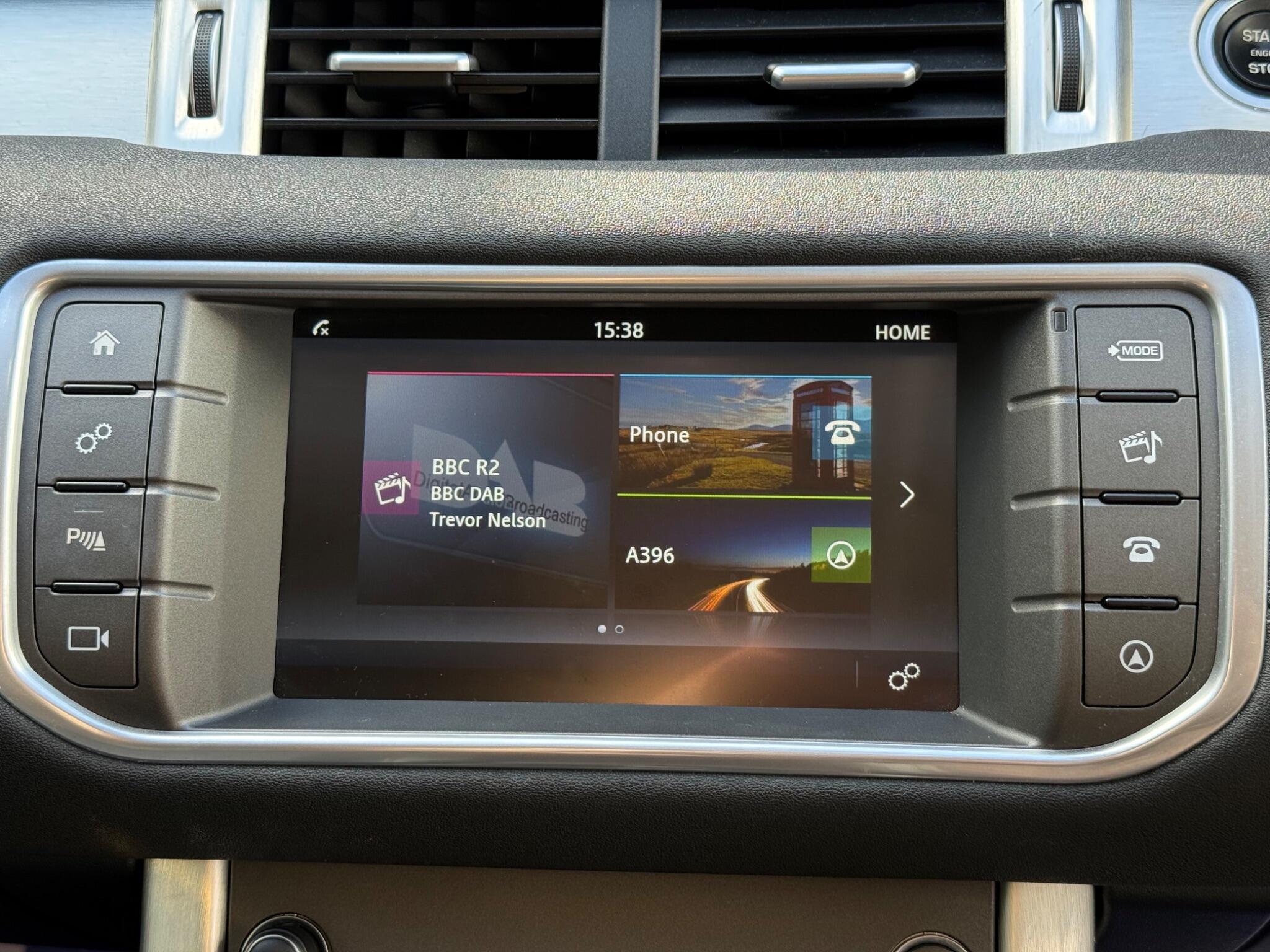Land Rover Range Rover Evoque view 30