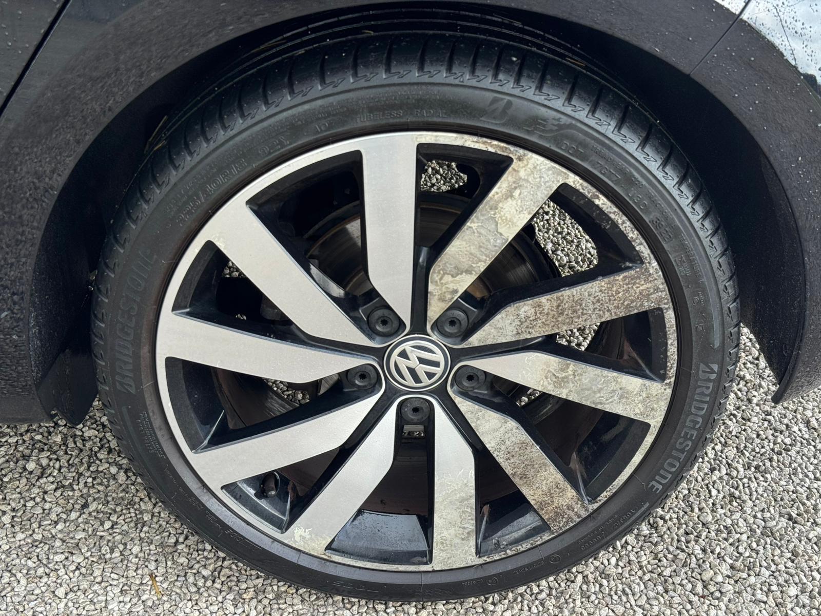 2017 Volkswagen Golf 1.4 TSI BlueMotion Tech ACT GT Edition Euro 6 (s/s) 5dr • 92,000 miles image 41