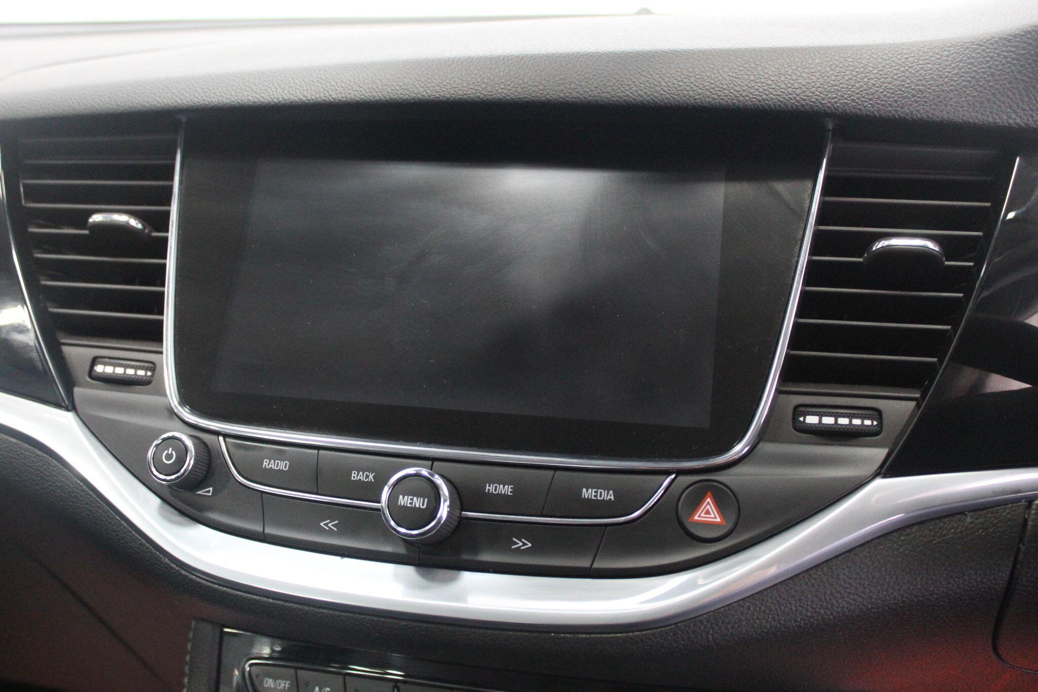Vauxhall Astra view 34