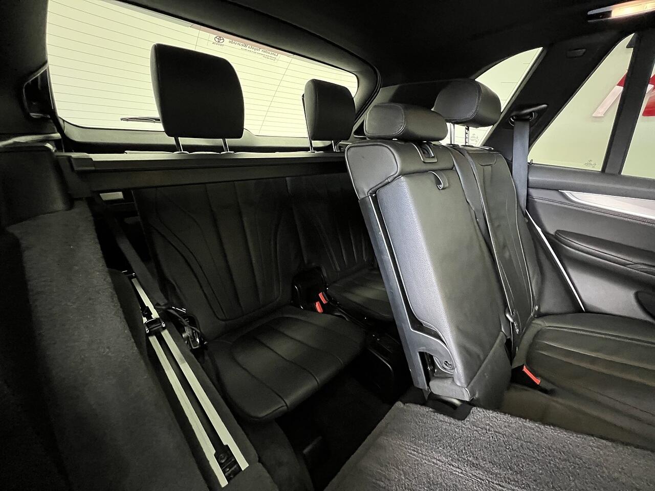 BMW X5 view 20