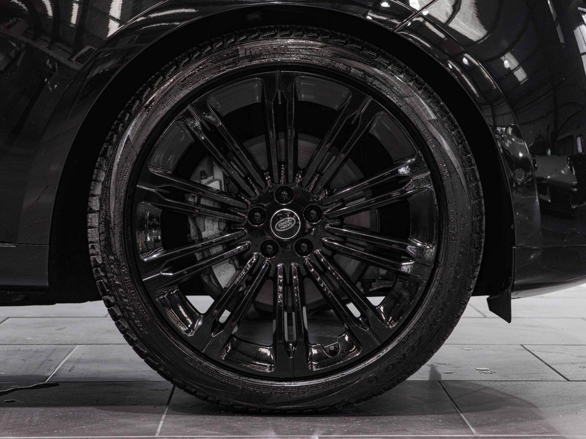 Land Rover Range Rover view 7