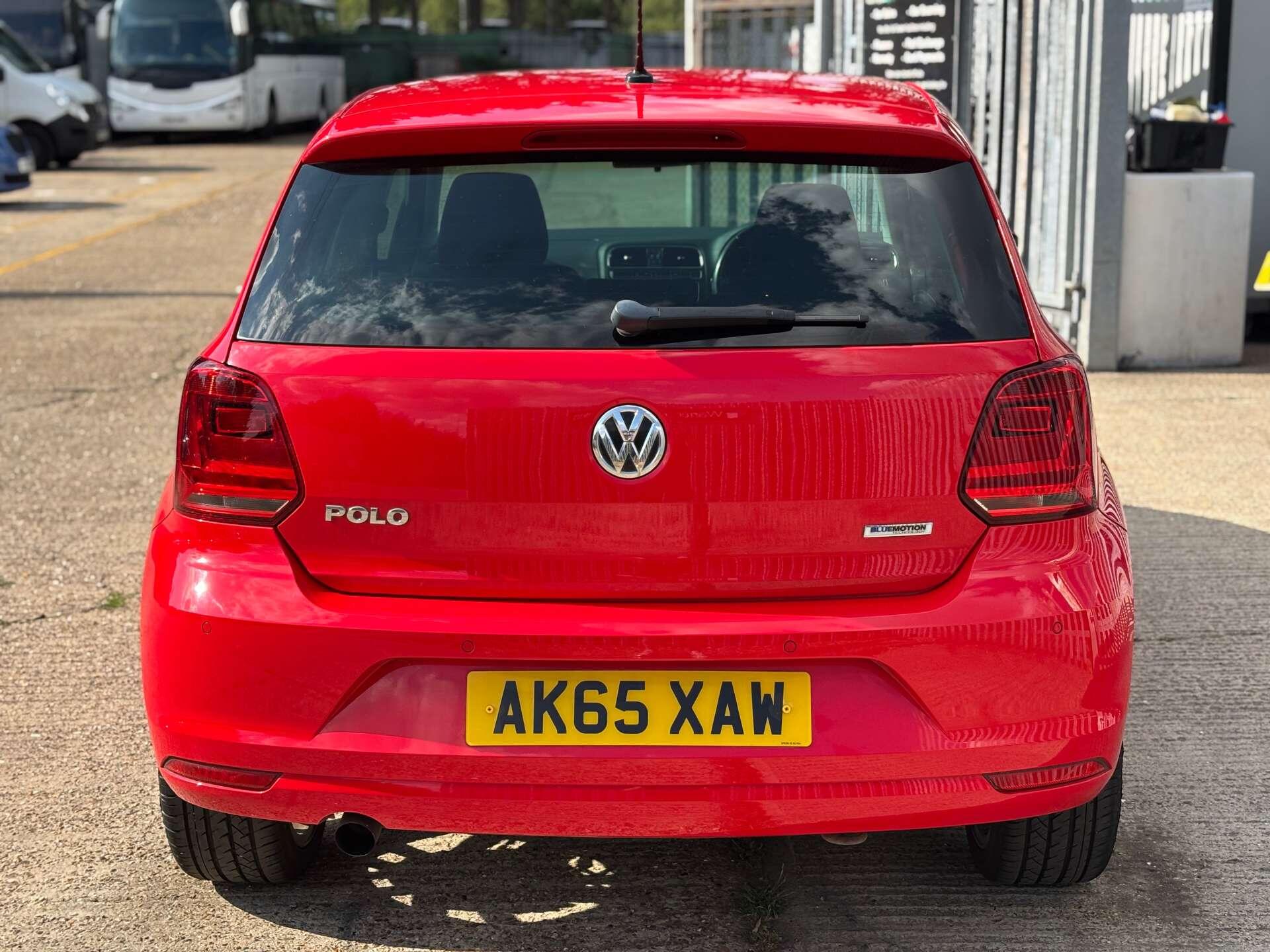 Volkswagen Polo view 9