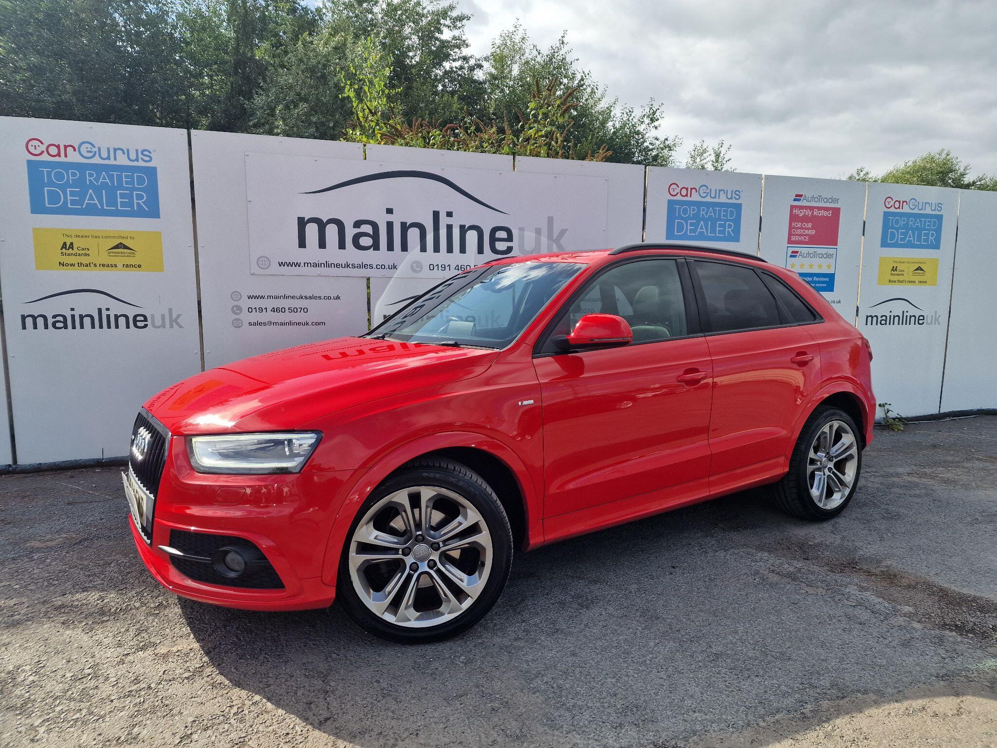 Audi Q3 view 14